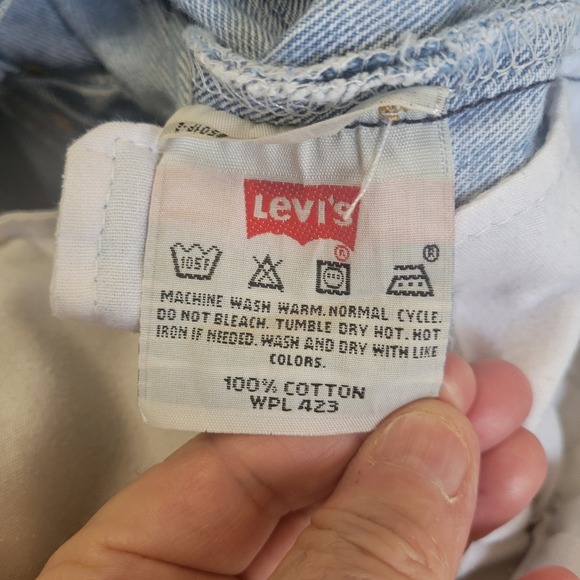 Levis 501 Jeans Mens 38x32 Light Wash Button Fly Straight Leg Denim Distressed - Picture 11 of 12